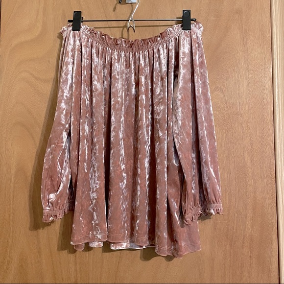 GAP Crushed Velvet Blush Off the Shoulder Top - Picture 1 of 3